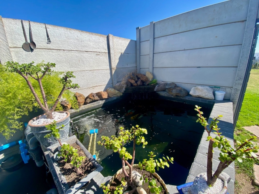 3 Bedroom Property for Sale in Hopefield Rural Western Cape